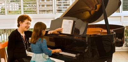 8 lý do nên cho trẻ học đàn Piano điện