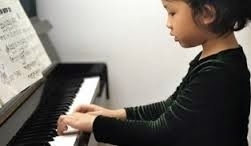 BẮT ĐẦU HỌC CHƠI ĐÀN PIANO