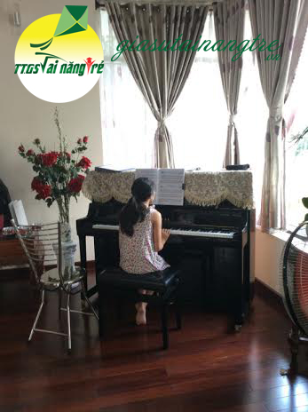 day piano organ tai nha